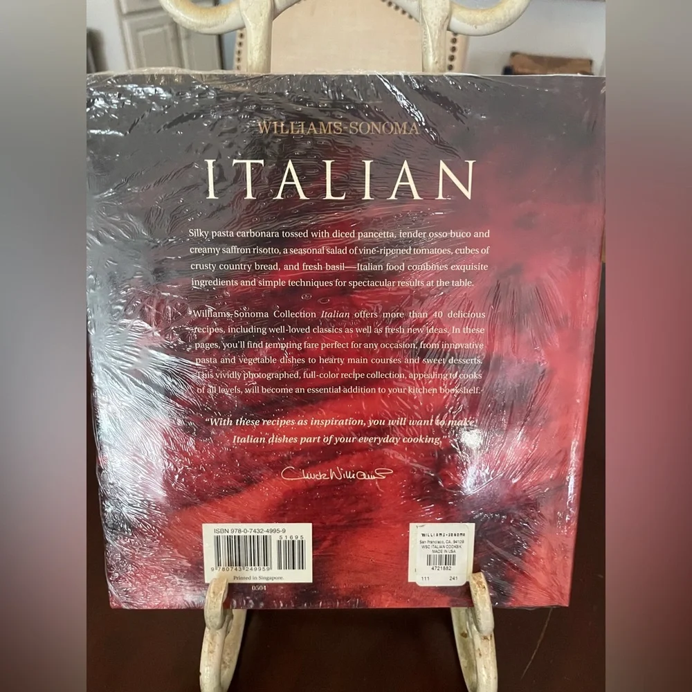 Williams Sonoma Italian cookbook! 🇮🇹🇮🇹🇮🇹